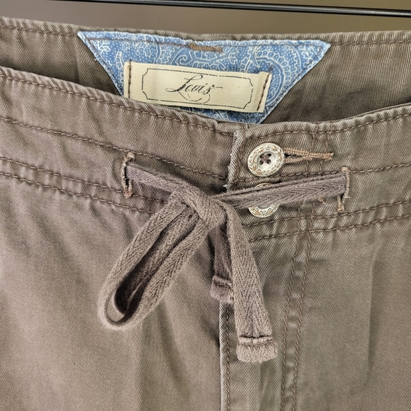 Levi’s Khaki Cargo Pants size 14M - Picture 3 of 11